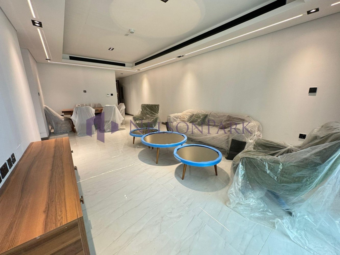 Квартира с 2 спальнями в Доха, Катар № 1065