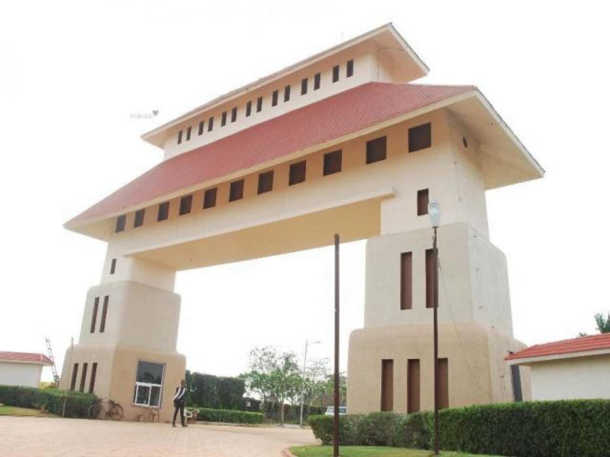  Land in Raipur, India No. 35480