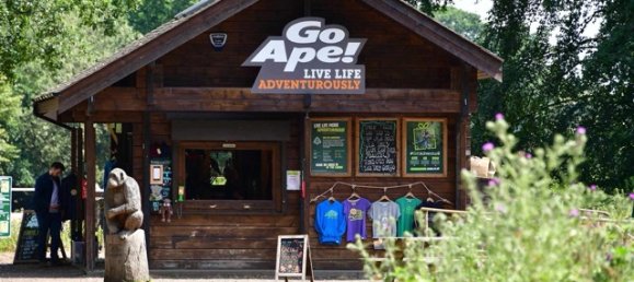 4 bedrooms House in Enfield, United Kingdom No. 3300 29