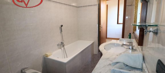 6 rooms House in Montevarchi, Italy No. 231851 34