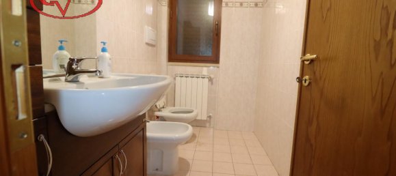 6 rooms House in Montevarchi, Italy No. 231851 5