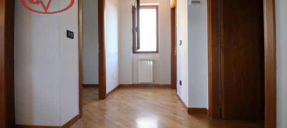 6 rooms House in Montevarchi, Italy No. 231851 23