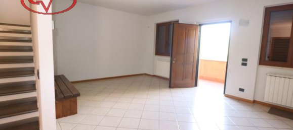 6 rooms House in Montevarchi, Italy No. 231851 6