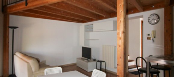 3 rooms Apartment in Alta Valle Intelvi, Italy No. 373733 8