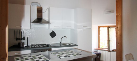 3 rooms Apartment in Alta Valle Intelvi, Italy No. 373733 10