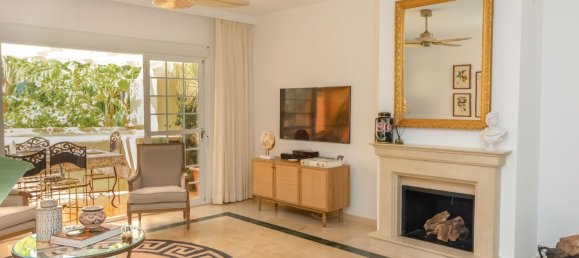 3 bedrooms Townhouse in Marbella, Spain No. 139269 10