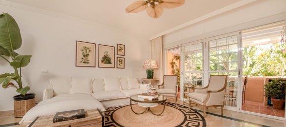 3 bedrooms Townhouse in Marbella, Spain No. 139269 8