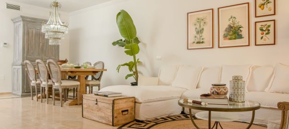 3 bedrooms Townhouse in Marbella, Spain No. 139269 9