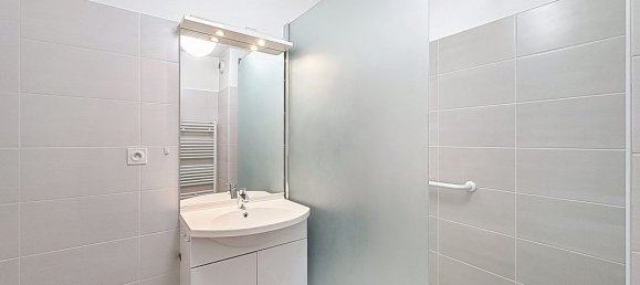 1 bedroom Apartment in Neuville-sur-Saone, France No. 343282 7