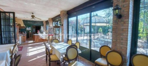 5 rooms House in Anguillara Sabazia, Italy No. 334377 4