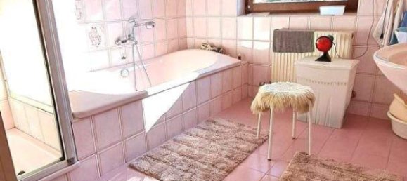 Дом с 7 комнатами в Фурт бай Гётвайг, Австрия № 133867 9