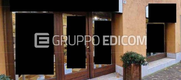69m² Commercial property in Montebelluna, Italy No. 267602 2
