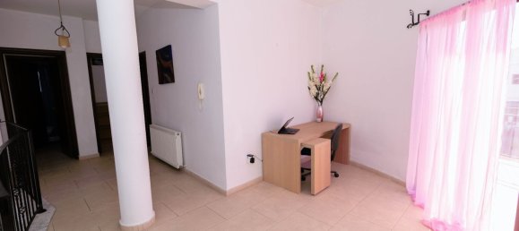 4 bedrooms Villa in Kiti, Cyprus No. 23179 28