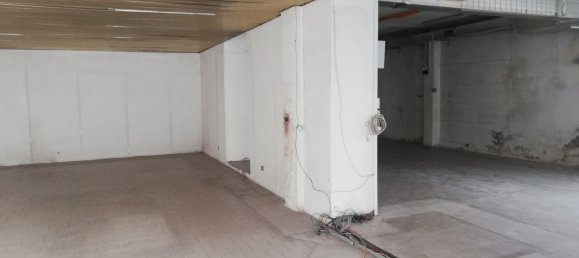 400m² Commercial property in Almè, Italy No. 338634 3