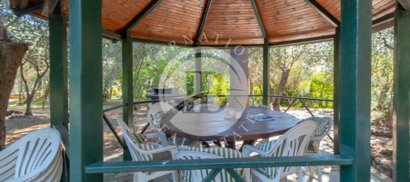 3 bedrooms Villa in Avegno, Italy No. 287988 18