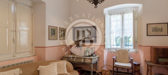 3 bedrooms Villa in Avegno, Italy No. 287988 4