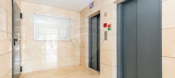 1 bedroom Apartment in Lisbon, Portugal No. 80500 14