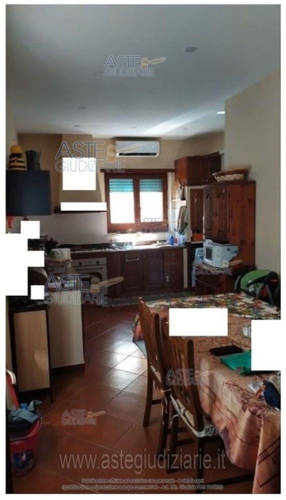 5 rooms Apartment in Velletri, Italy No. 292304