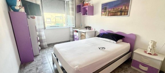 3 bedrooms Apartment in Naples, Italy No. 264223 10