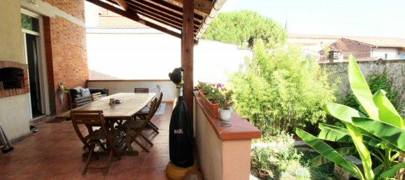 3 bedrooms House in Montauban, France No. 296789 5