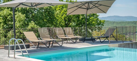 3 Schlafzimmer Villa in Umbertide, Italy, Nr. 44601 5