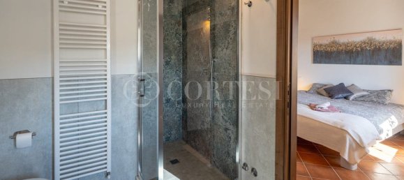 3 Schlafzimmer Villa in Umbertide, Italy, Nr. 44601 26