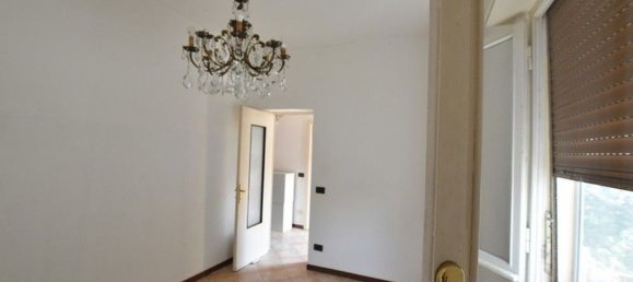 3 bedrooms House in Fidenza, Italy No. 377844 6