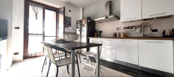 6 bedrooms House in Carmagnola, Italy No. 339616 5