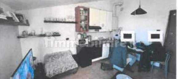 1 bedroom Apartment in Verona, Italy No. 324406 5