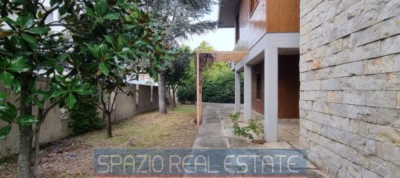 10 rooms Villa in Montesilvano, Italy No. 275907 27