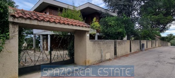 10 rooms Villa in Montesilvano, Italy No. 275907 30