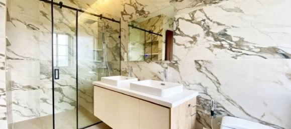 6 Schlafzimmer Villa in Tay Ho, Vietnam, Nr. 9835 11