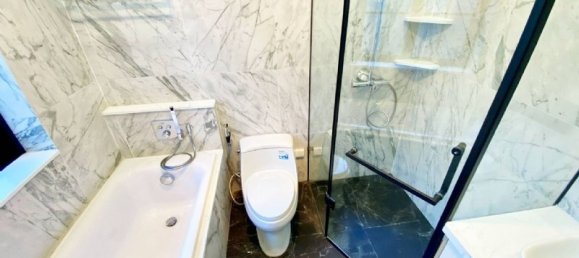 6 Schlafzimmer Villa in Tay Ho, Vietnam, Nr. 9835 16