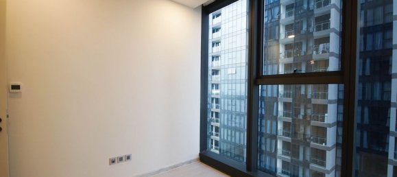 2 rooms Office in District 1, Vietnam No. 18159 10