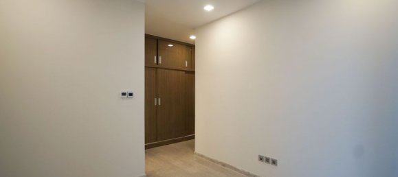 2 rooms Office in District 1, Vietnam No. 18159 16