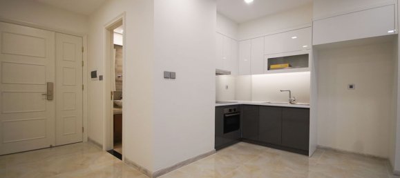 2 rooms Office in District 1, Vietnam No. 18159 9