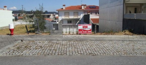 391m² Land in Marco de Canaveses, Portugal No. 56173 5