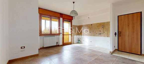 2 rooms Apartment in Castello d'Argile, Italy No. 113674 4