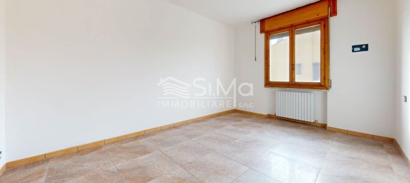 2 rooms Apartment in Castello d'Argile, Italy No. 113674 16