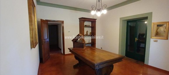 17 rooms House in Sarteano, Italy No. 128792 11