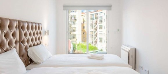 3 bedrooms Apartment in Lisbon, Portugal No. 125459 11