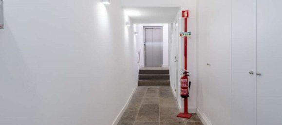 3 bedrooms Apartment in Lisbon, Portugal No. 125459 25