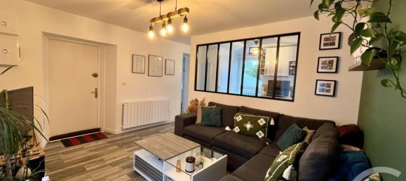 Apartamento de 2 dormitorios en Saint-Remy-les-Chevreuse, France No. 170095 3