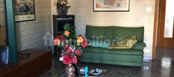 2 bedrooms Apartment in Taranto, Italy No. 153343 6