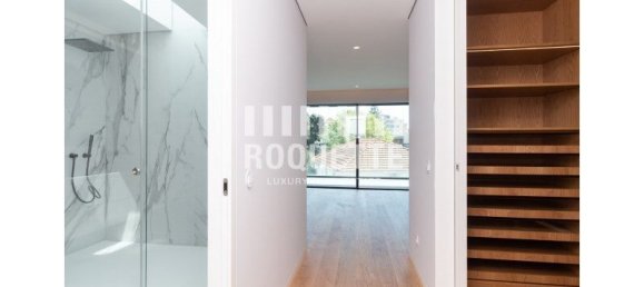 5 Schlafzimmer Villa in Porto, Portugal, Nr. 15310 11