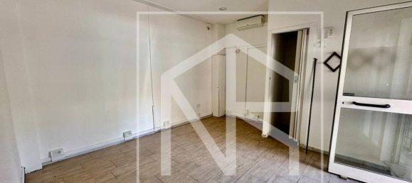 1 room Commercial property in Rome, Italy No. 352271 3