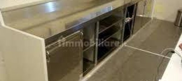 2 rooms Commercial property in Lucca, Italy No. 102022 2