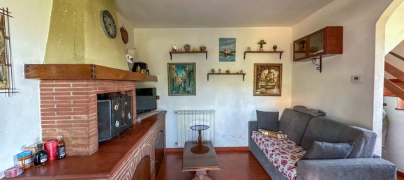 5 rooms House in Massarosa, Italy No. 267637 3