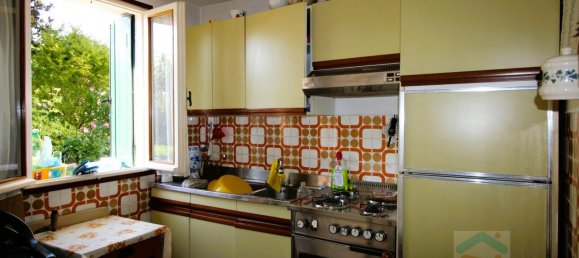 3-salle Villa à Udine, Italy No. 106854 3