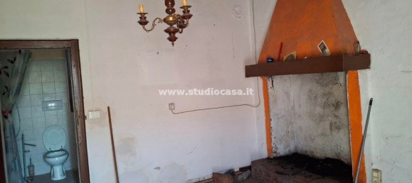 4 rooms House in Genivolta, Italy No. 5608 11